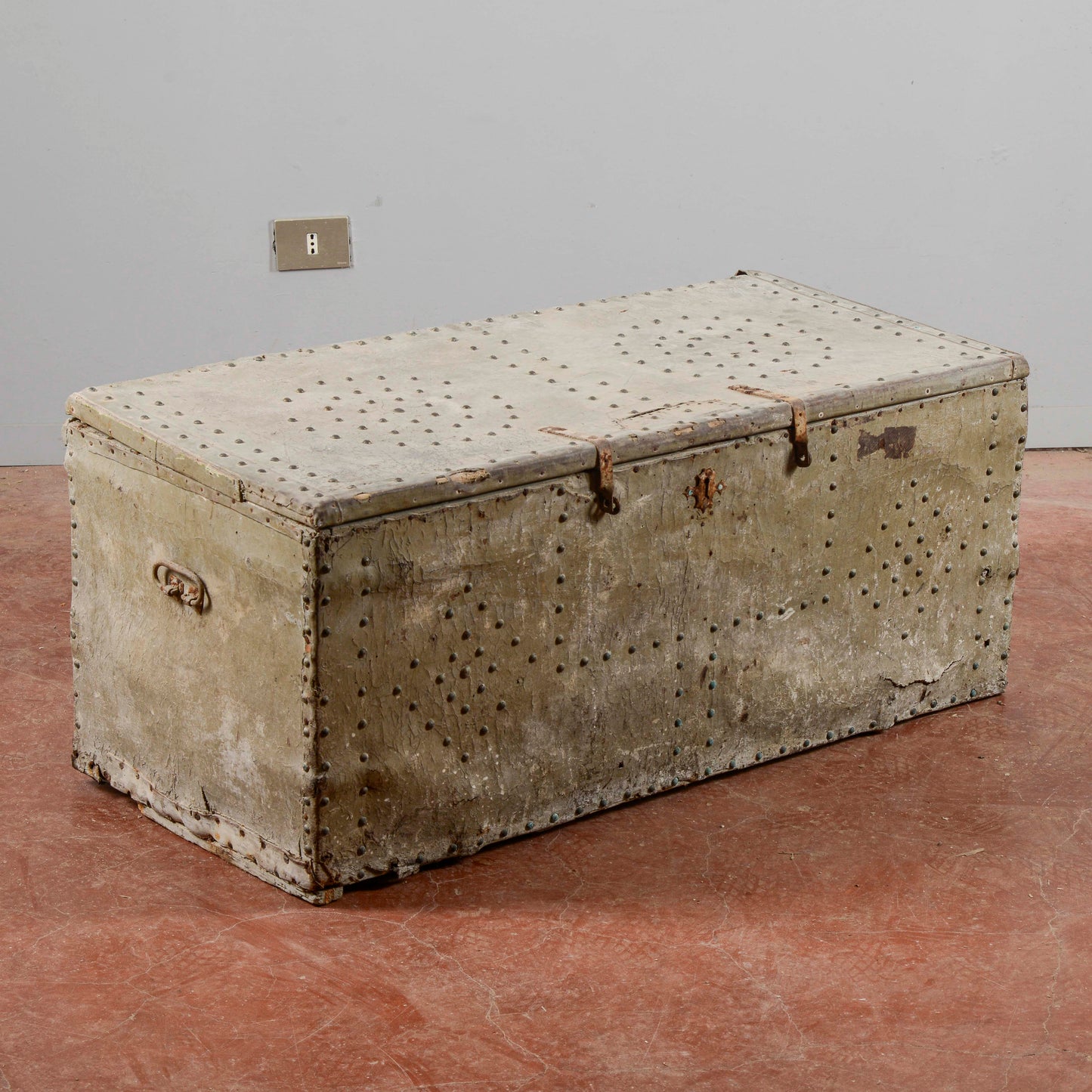 Antico Baule Da Restaurare