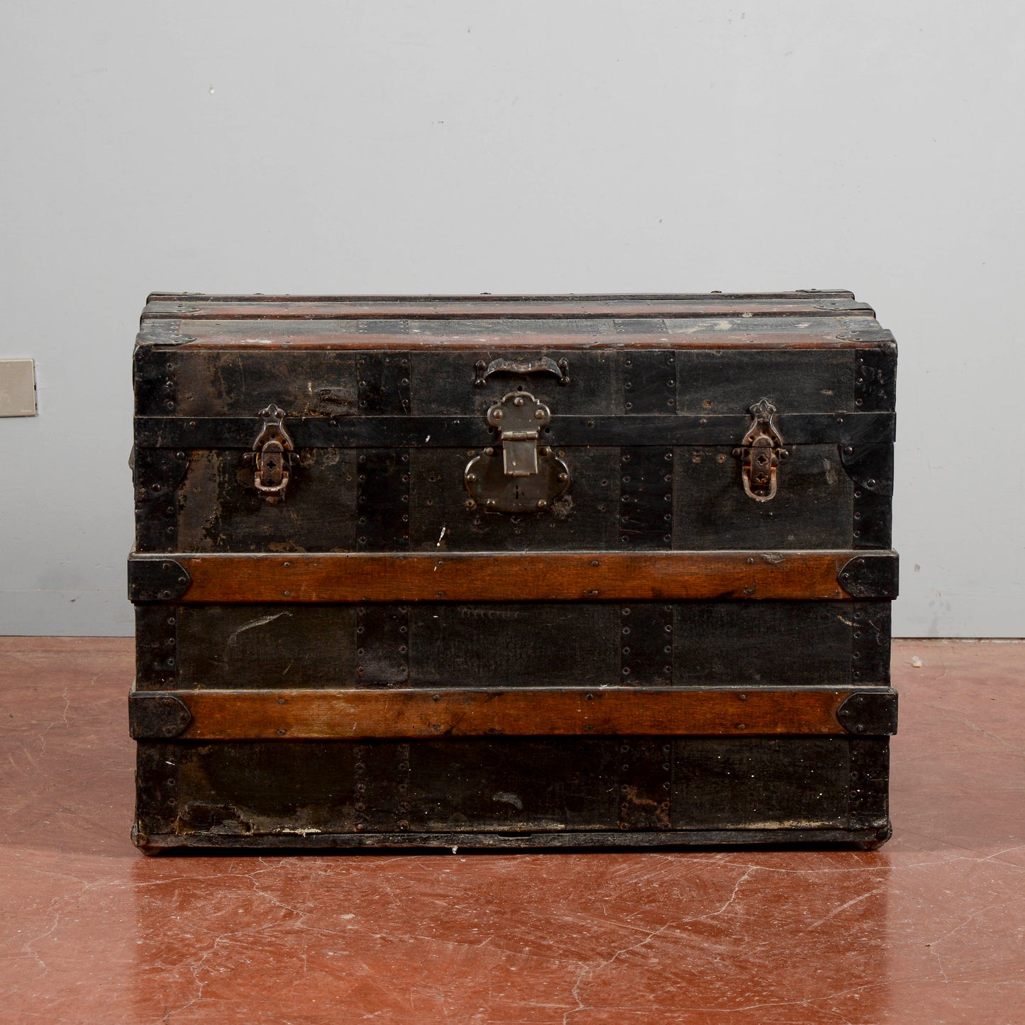 Baule Antico A Fasce