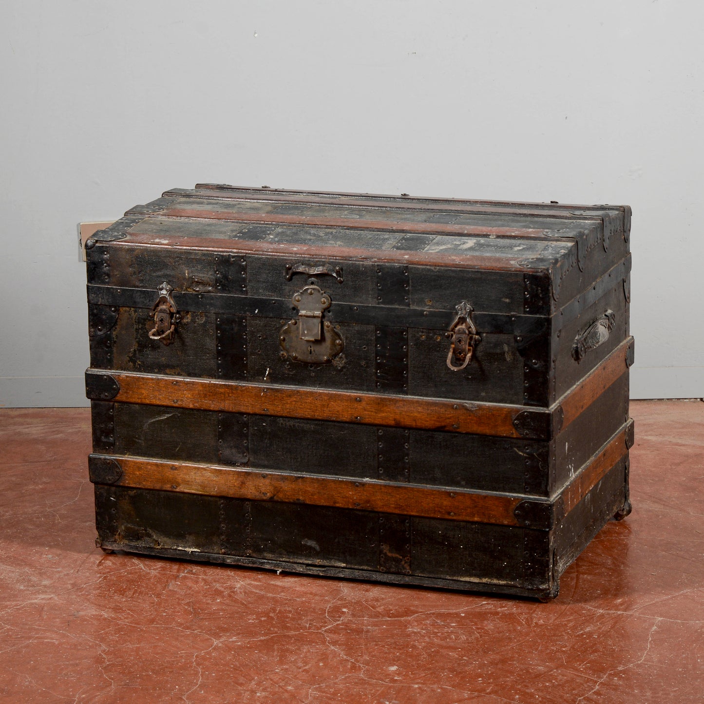 Baule Antico A Fasce