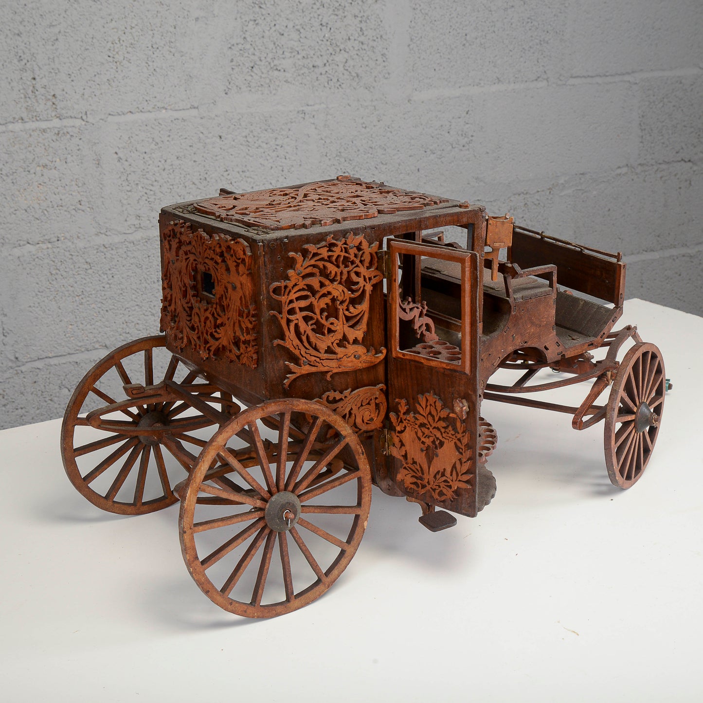 Carrozza portasigarette