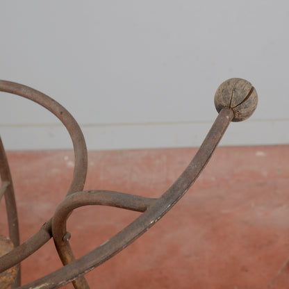 trespolo lavabo in ferro battuto fine XIX secolo