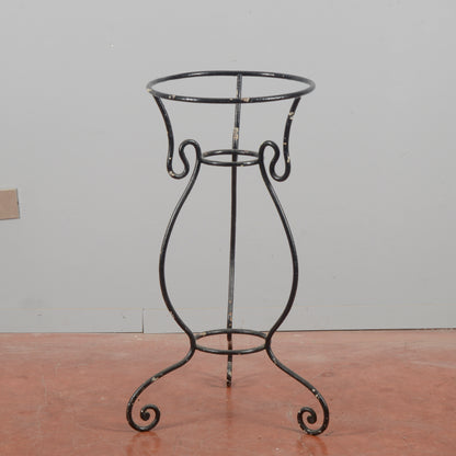 Trespolo lavabo in ferro battuto inizio XX sec