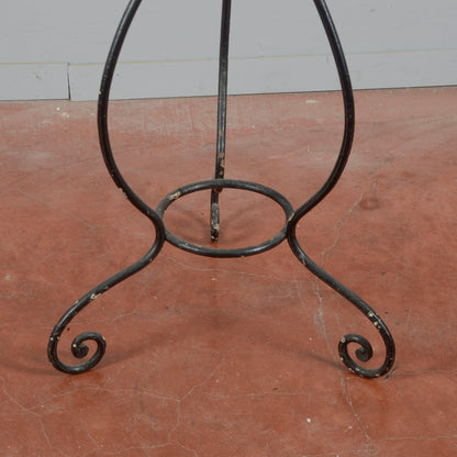 Trespolo lavabo in ferro battuto inizio XX sec