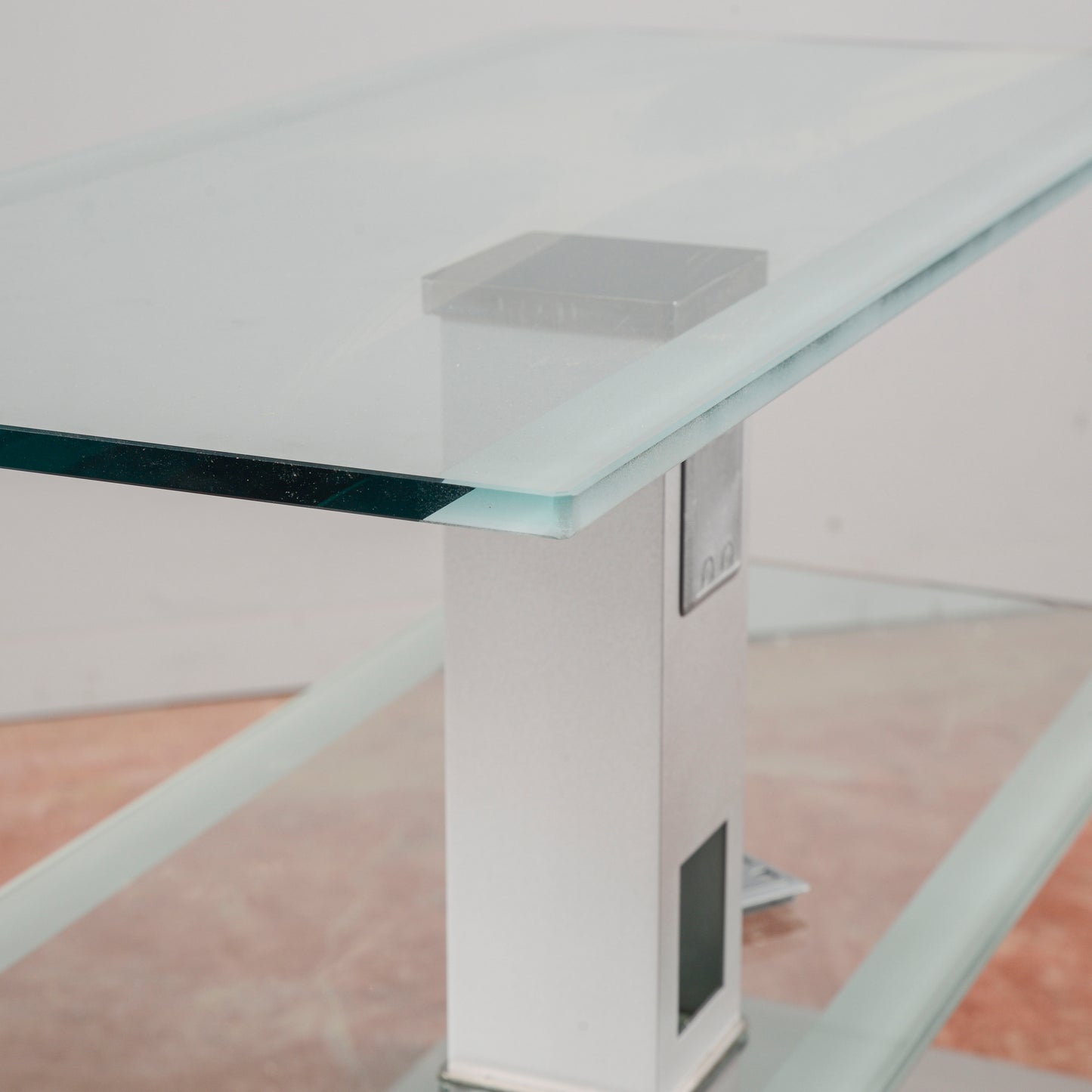 Porta TV Play Modello B In Cristallo Cattelan