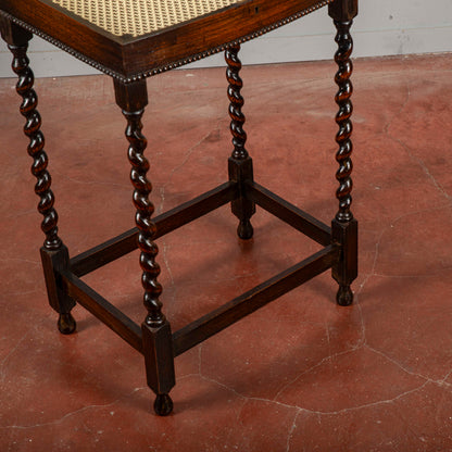 Tavolino apribile piccolo gambe tornite porta gioco porta lavoro XIX secolo