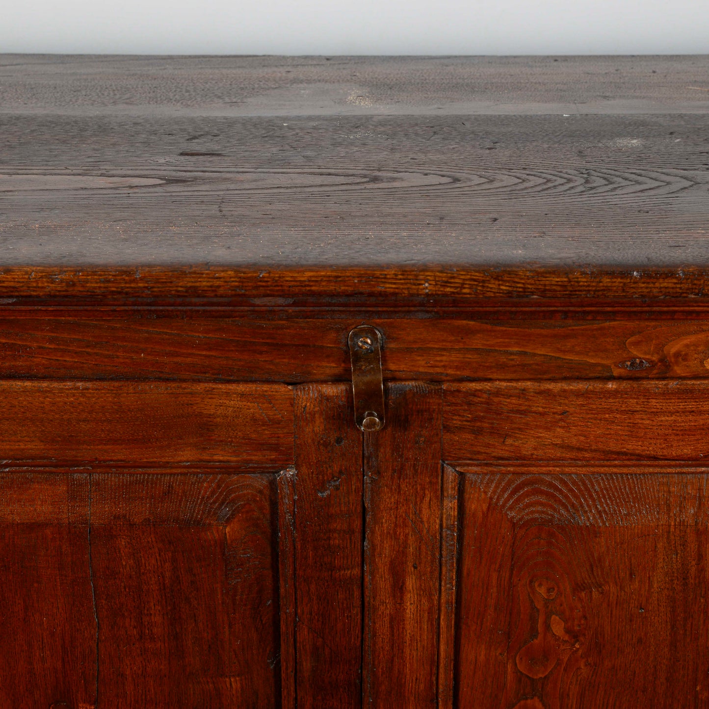 Credenza Restaurata Due Ante Massello