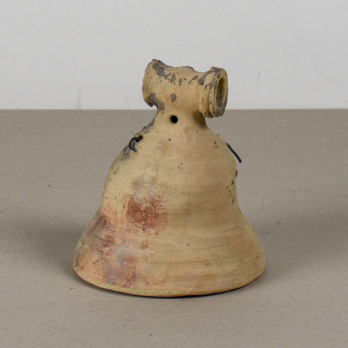 campana in terracotta artigianale antica XX secolo