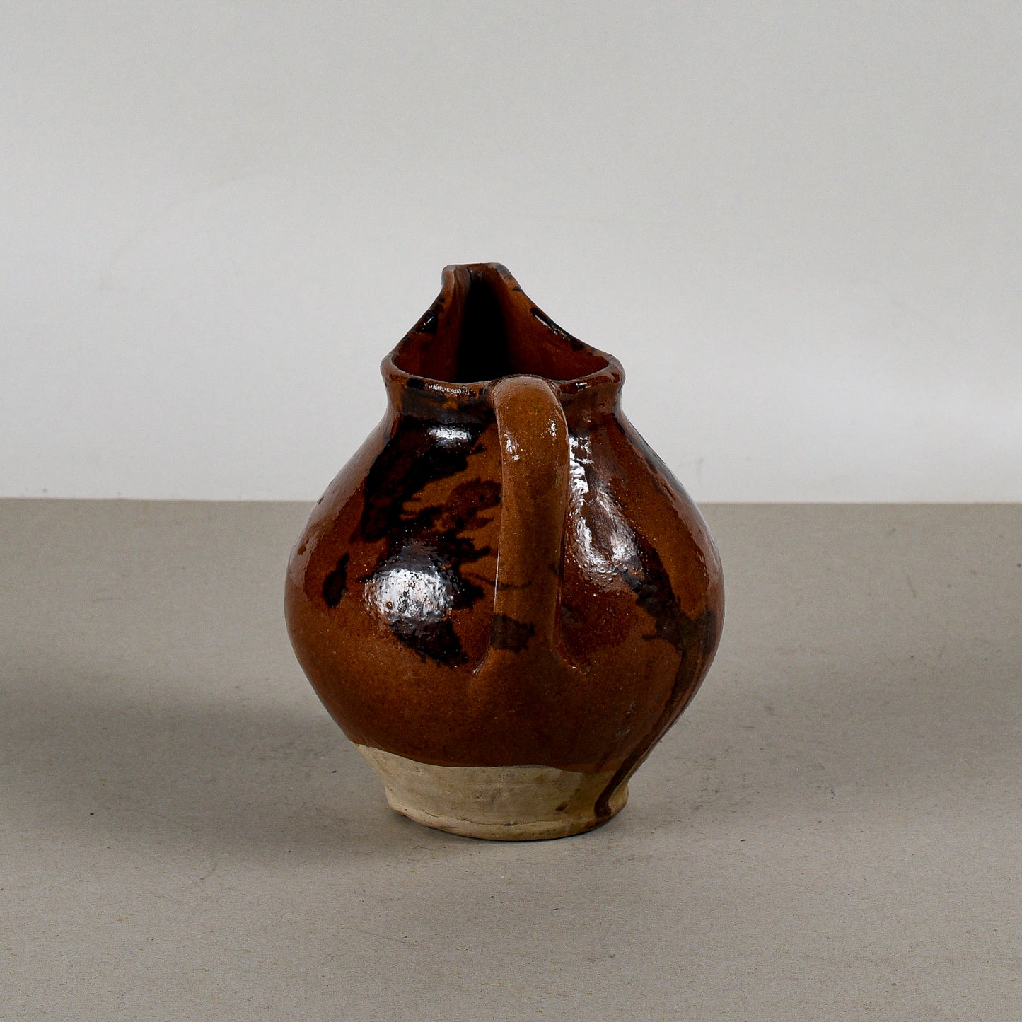Brocca In Terracotta Smaltata Marrone