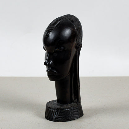 Busto Donna Intagliato Stile Vintage Africano