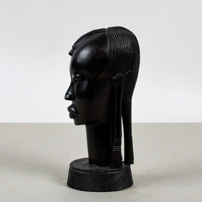 Busto Donna Intagliato Stile Vintage Africano