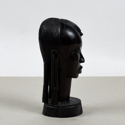 Busto Donna Intagliato Stile Vintage Africano