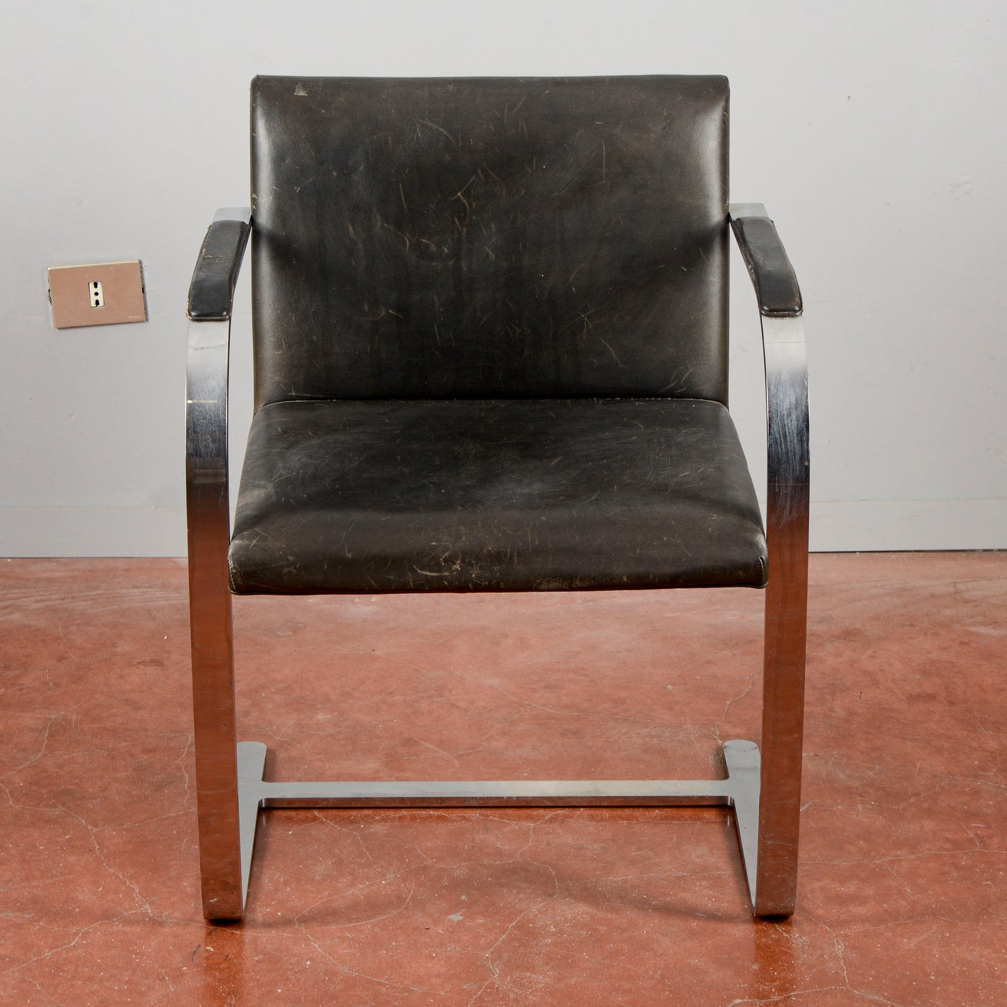 Sedia Mies Van Der Rohe Flat Bar Brno Degli Anni '60 In Acciaio Inox Lucido Con Pelle