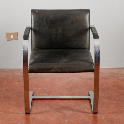 Sedia Mies Van Der Rohe Flat Bar Brno Degli Anni '60 In Acciaio Inox Lucido Con Pelle