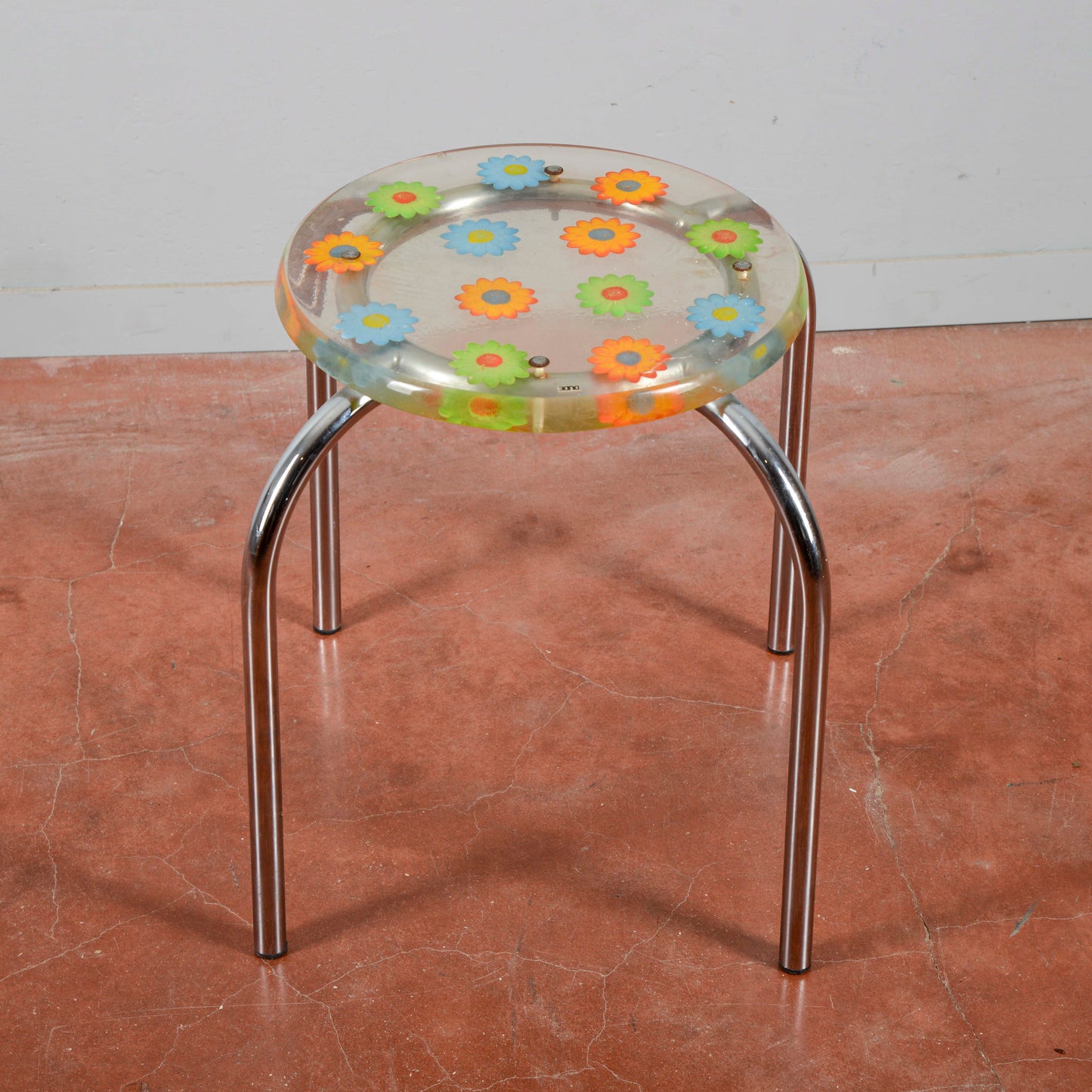 Sgabello Vintage Piano In Resina Con Fiori Dude