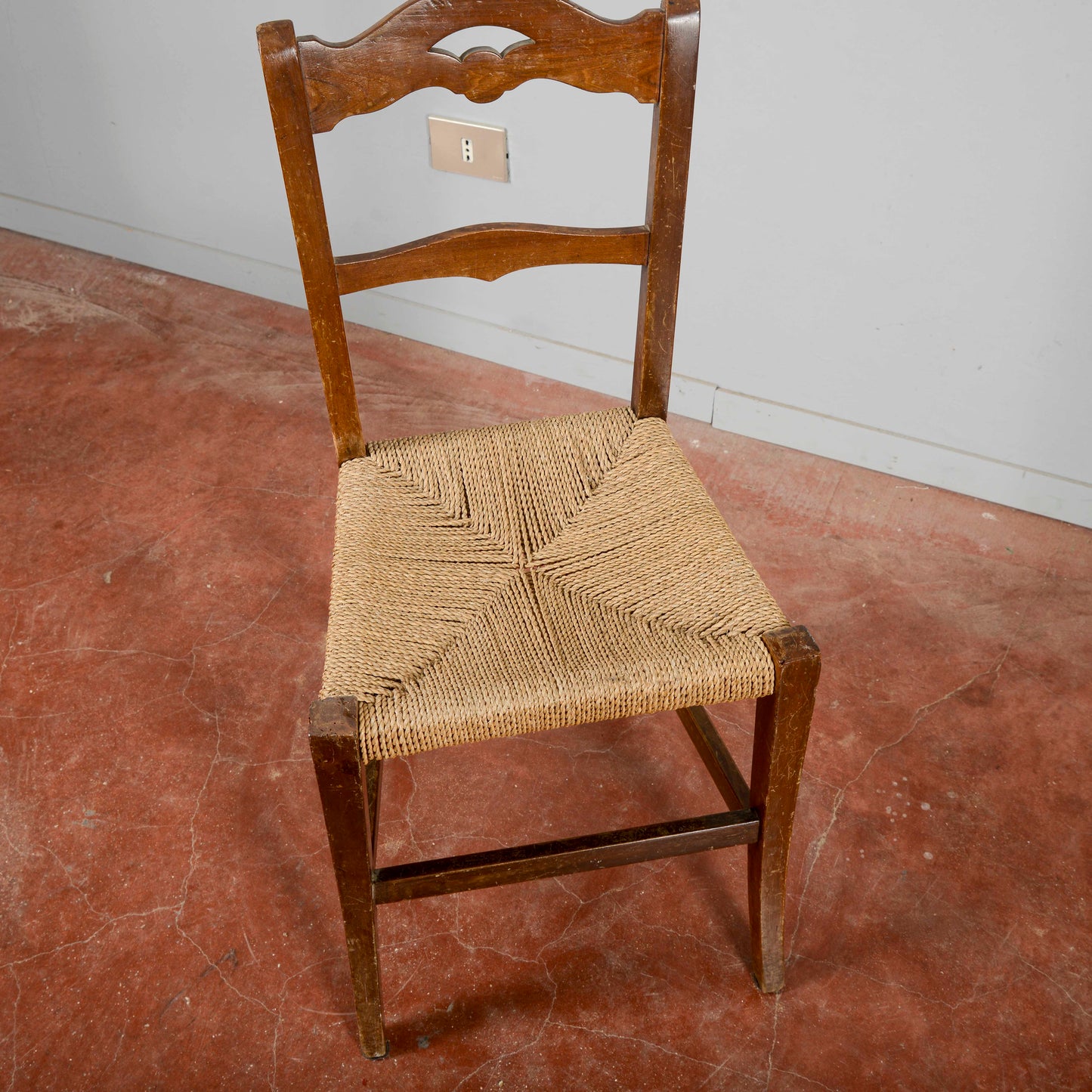 Sedia Con Sedile Rivestito In Corda