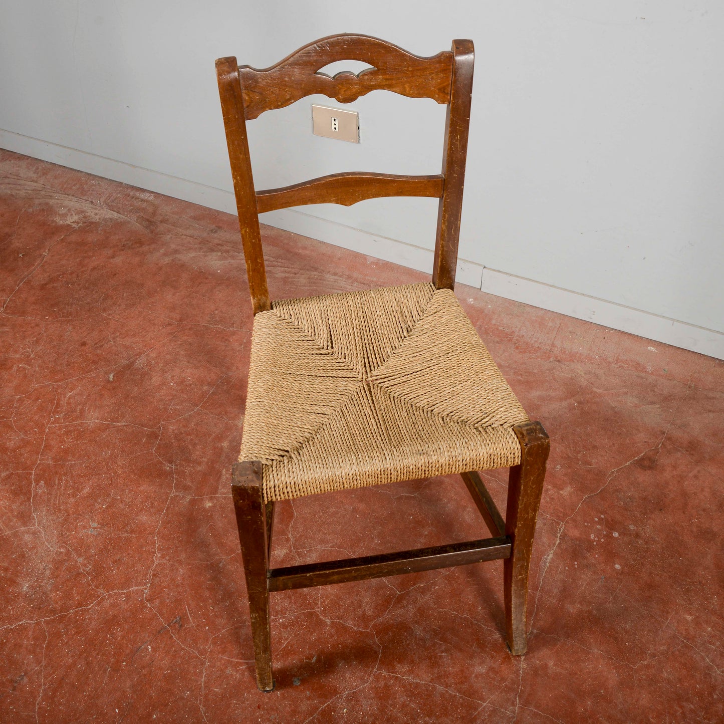 Sedia Con Sedile Rivestito In Corda