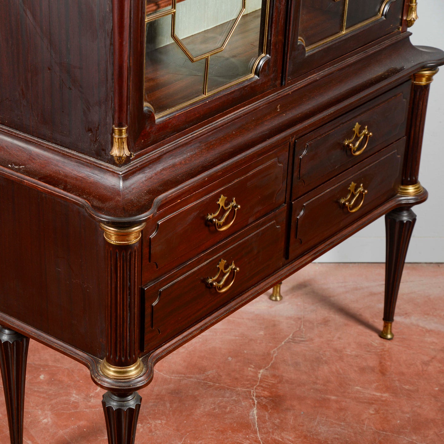 Credenza Vetrina Impellicciata