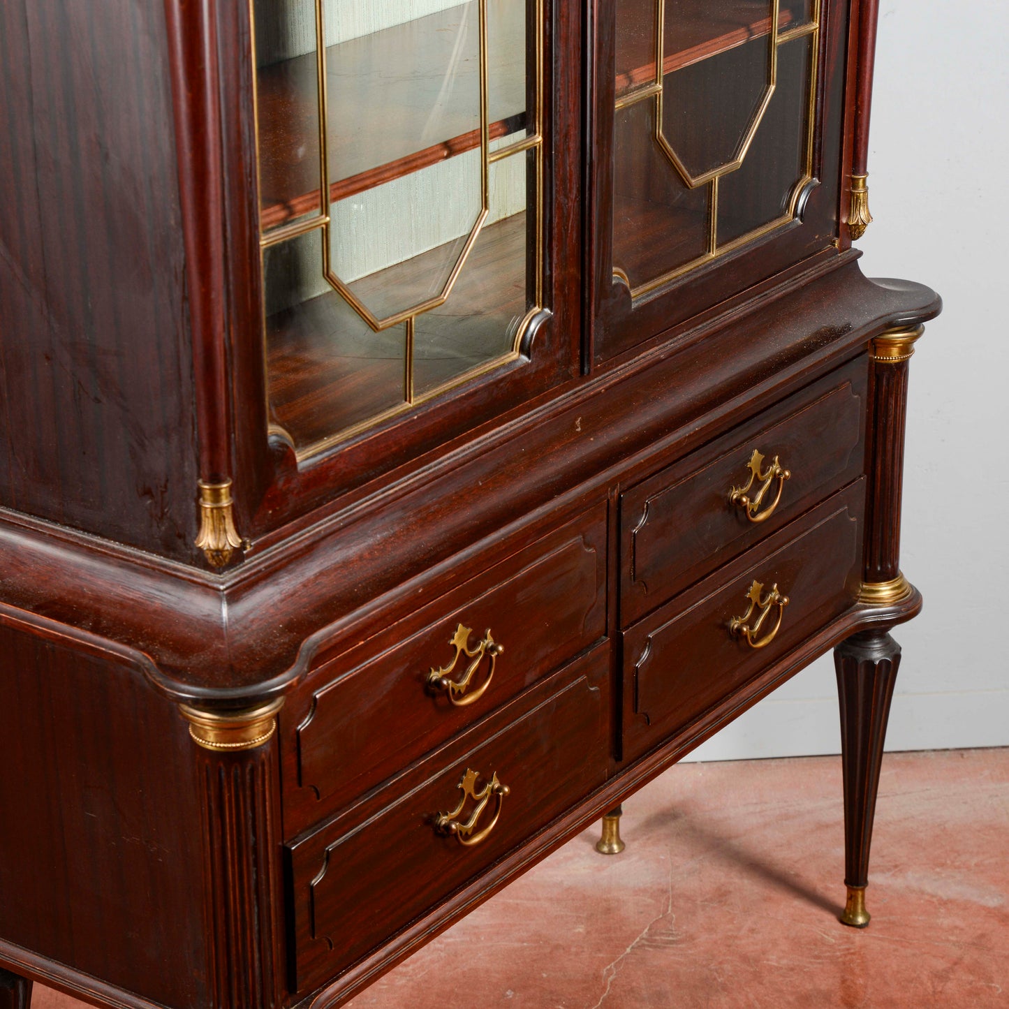 Credenza Vetrina Impellicciata
