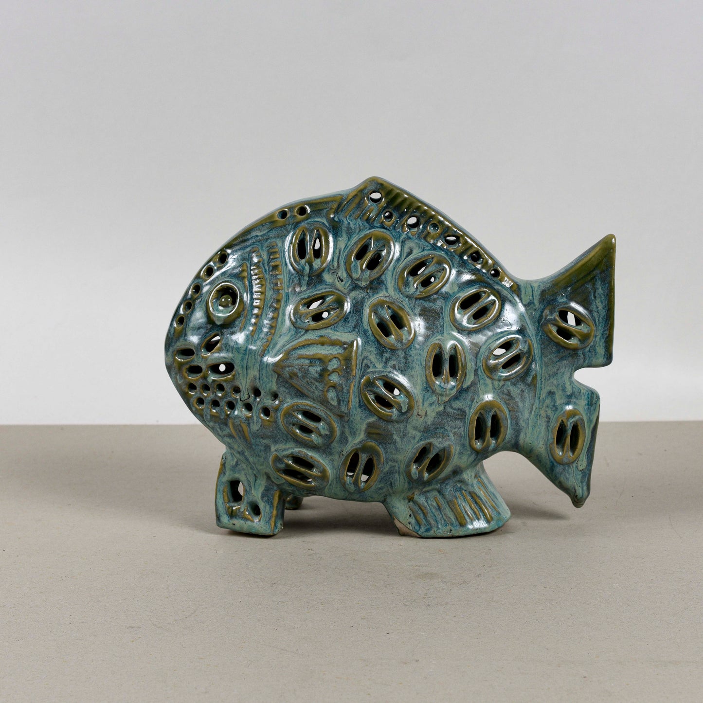 Pesce In Ceramica Smaltata A Lustro Vintage