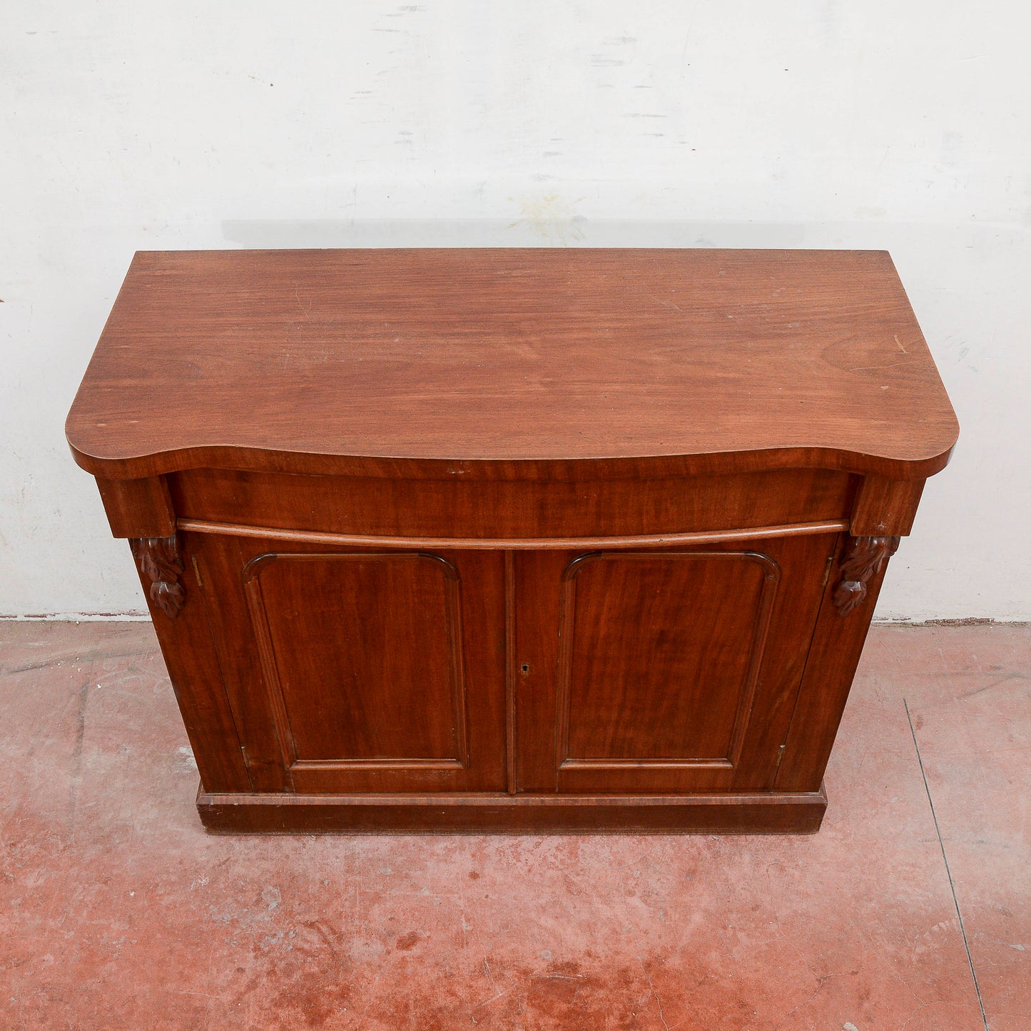Credenza Ante E Cassetto Con Piano Mosso