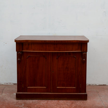Credenza Ante E Cassetto Con Piano Mosso
