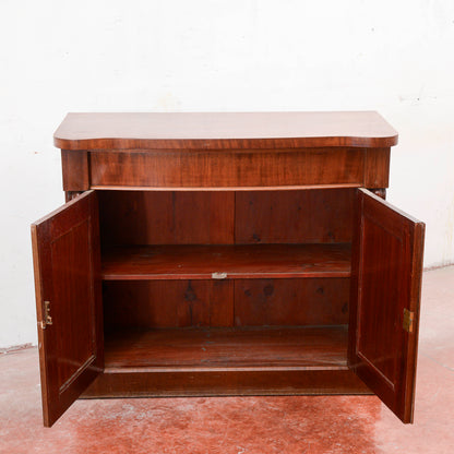 Credenza Ante E Cassetto Con Piano Mosso