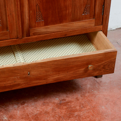 Credenza vetrina libreria piattaia armadio