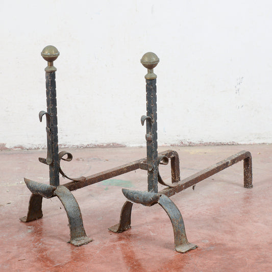 Coppia alari da camino in ferro