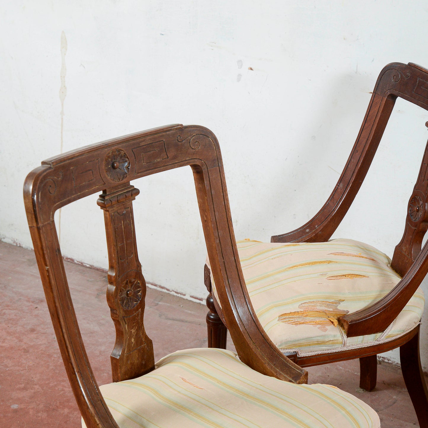 Set 5 sedie poltroncine  intagliate