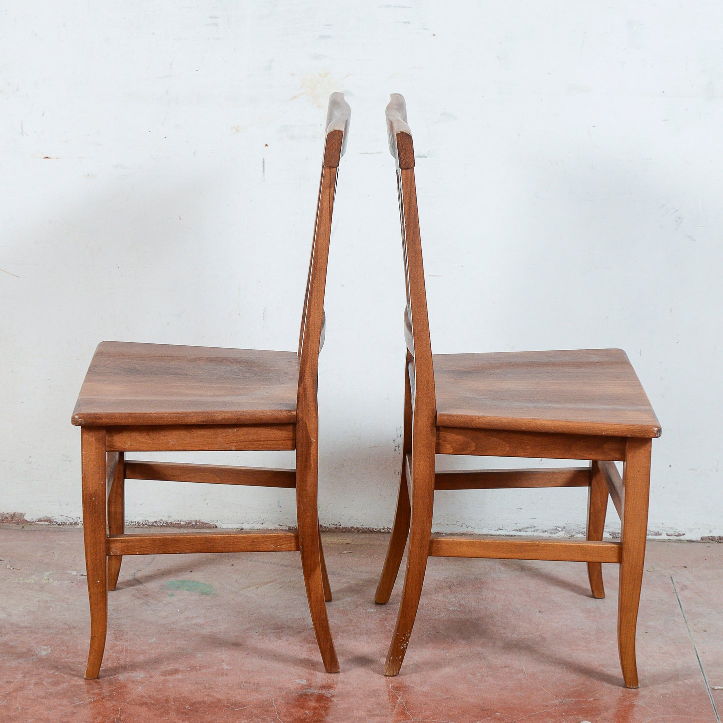 Coppia sedie vintage in legno massello