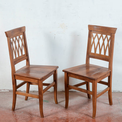 Coppia sedie vintage in legno massello