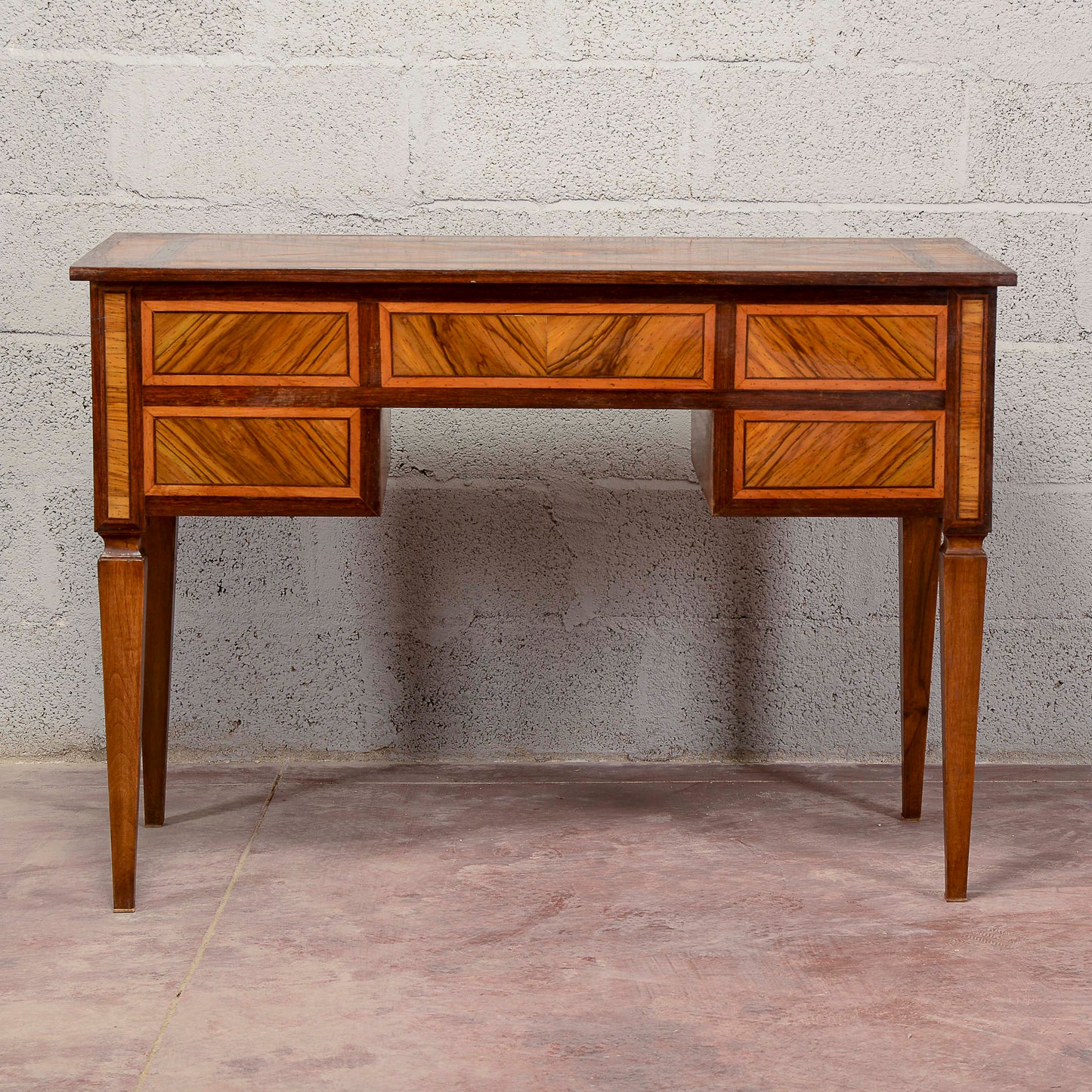 Scrivania cassetti intarsi epoca stile 700