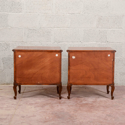 Coppia comodini mid century  impiallacciati in noce