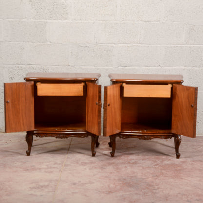 Coppia comodini mid century  impiallacciati in noce