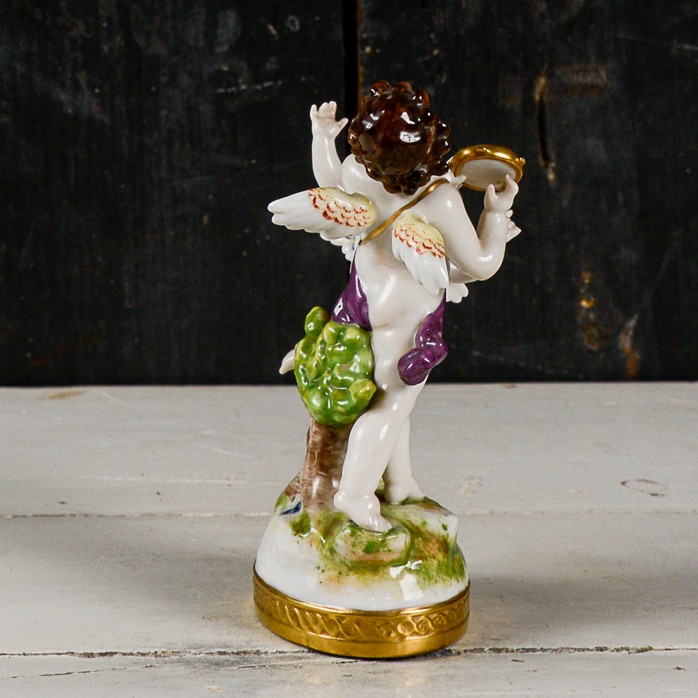Statua scultura capodimonte putti musicisti danzanti con cembalo