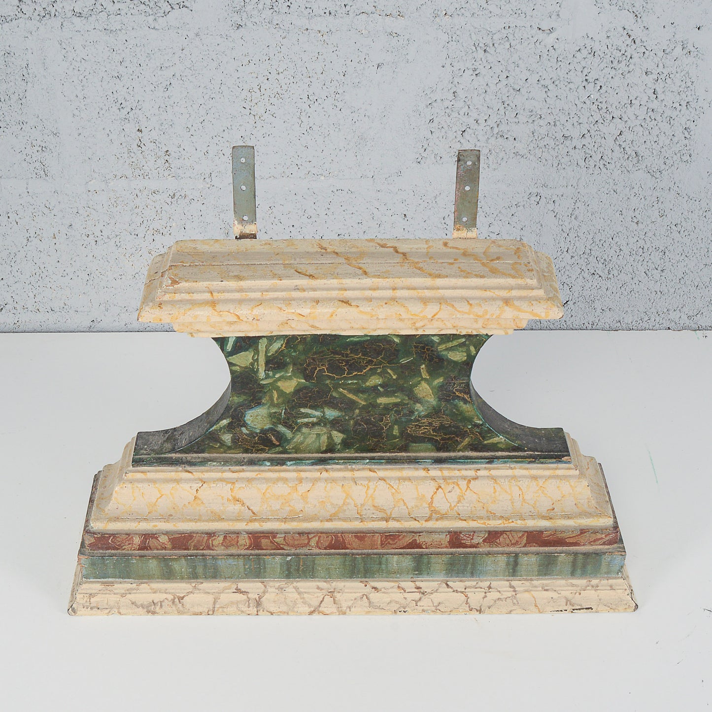 Piedistallo base legno laccata finto marmo bianco verde XVIII secolo