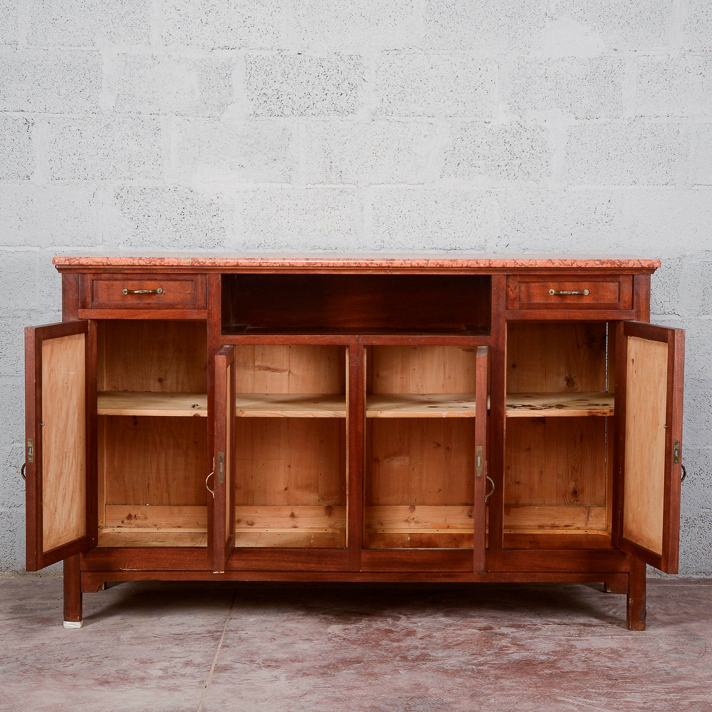 Credenza 4 ante e vano a giorno piano marmo
