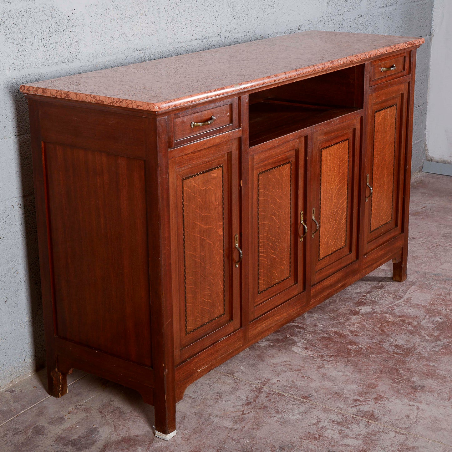 Credenza 4 ante e vano a giorno piano marmo