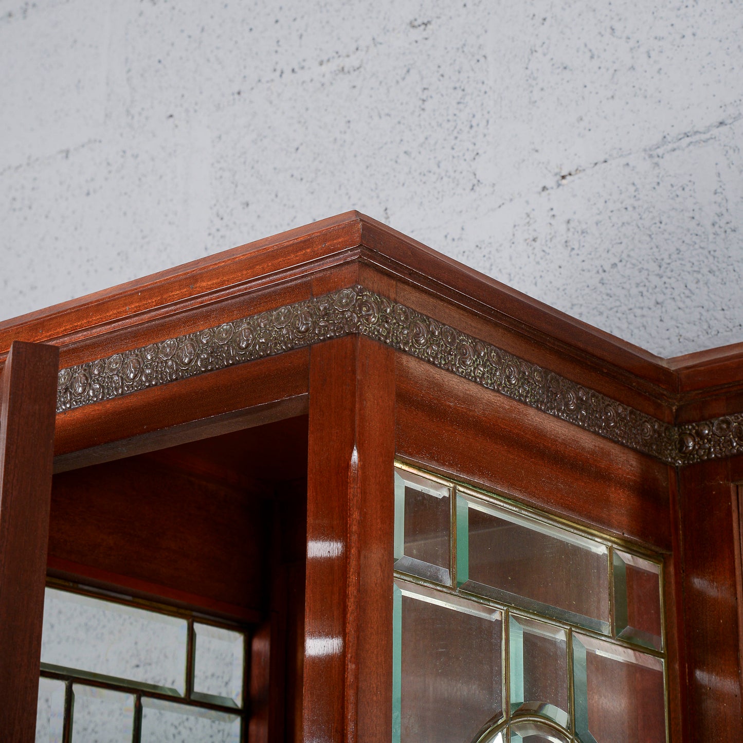 Credenza a 2 corpi con specchio e 2 cassetti