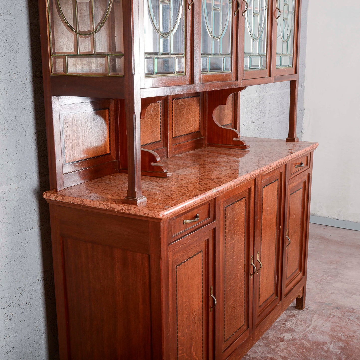 Credenza due corpi con vetrina e  4 ante