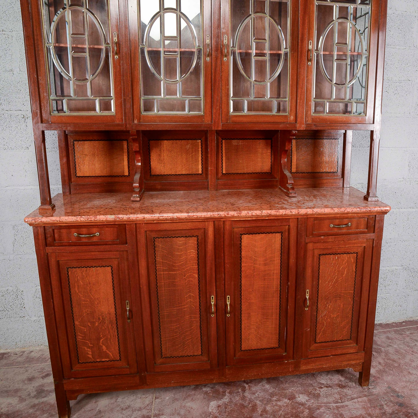 Credenza due corpi con vetrina e  4 ante
