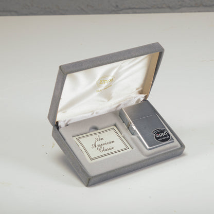 Accendino vintage zippo nuovo con scatola