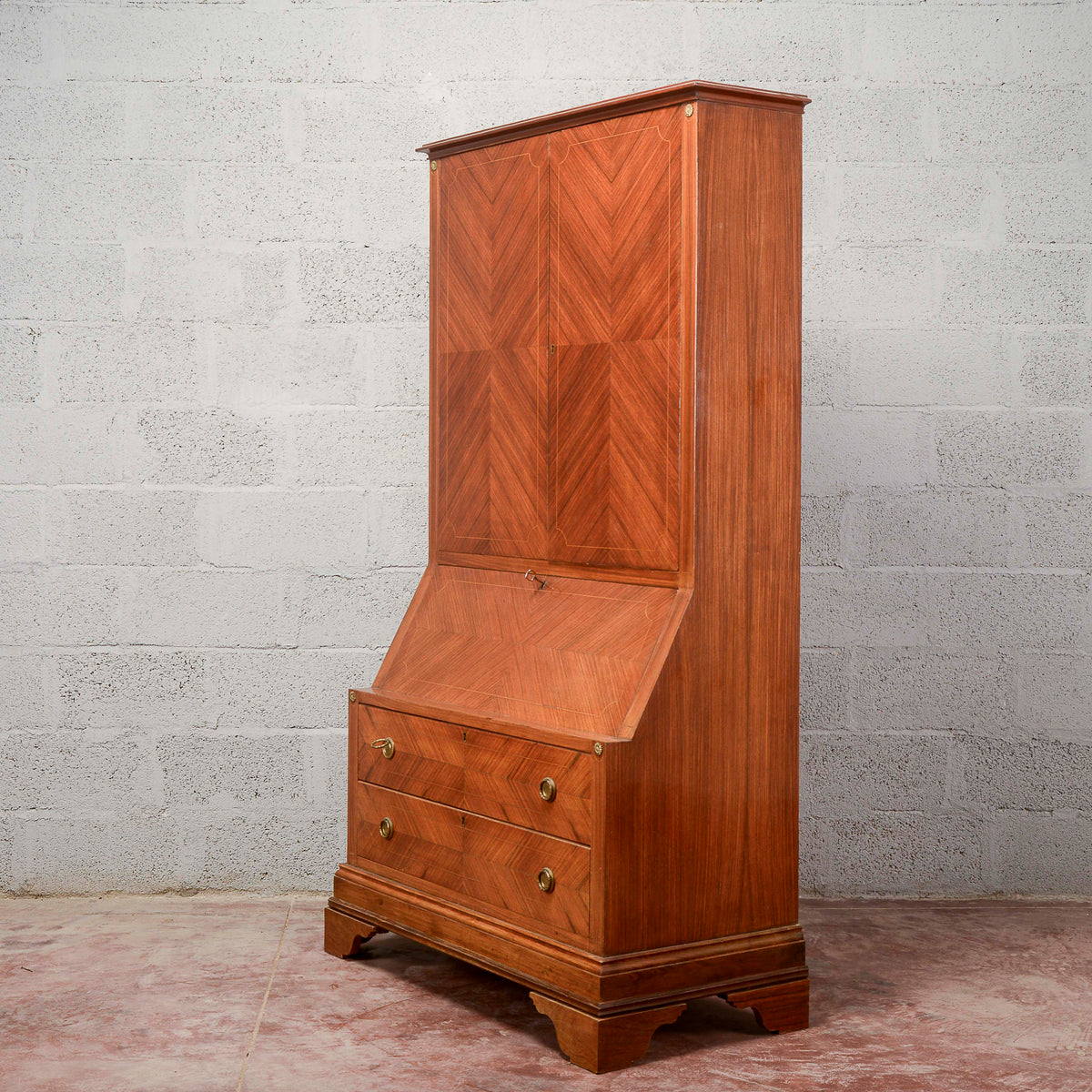 Credenza con ribalta art deco trummeau