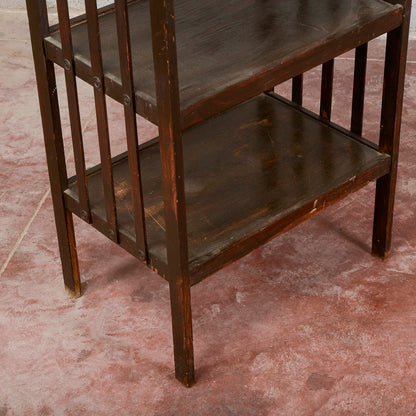 Etagere a giorno tinta scura epoca Liberty