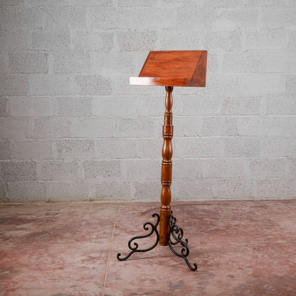 Leggio rifatto stie art deco