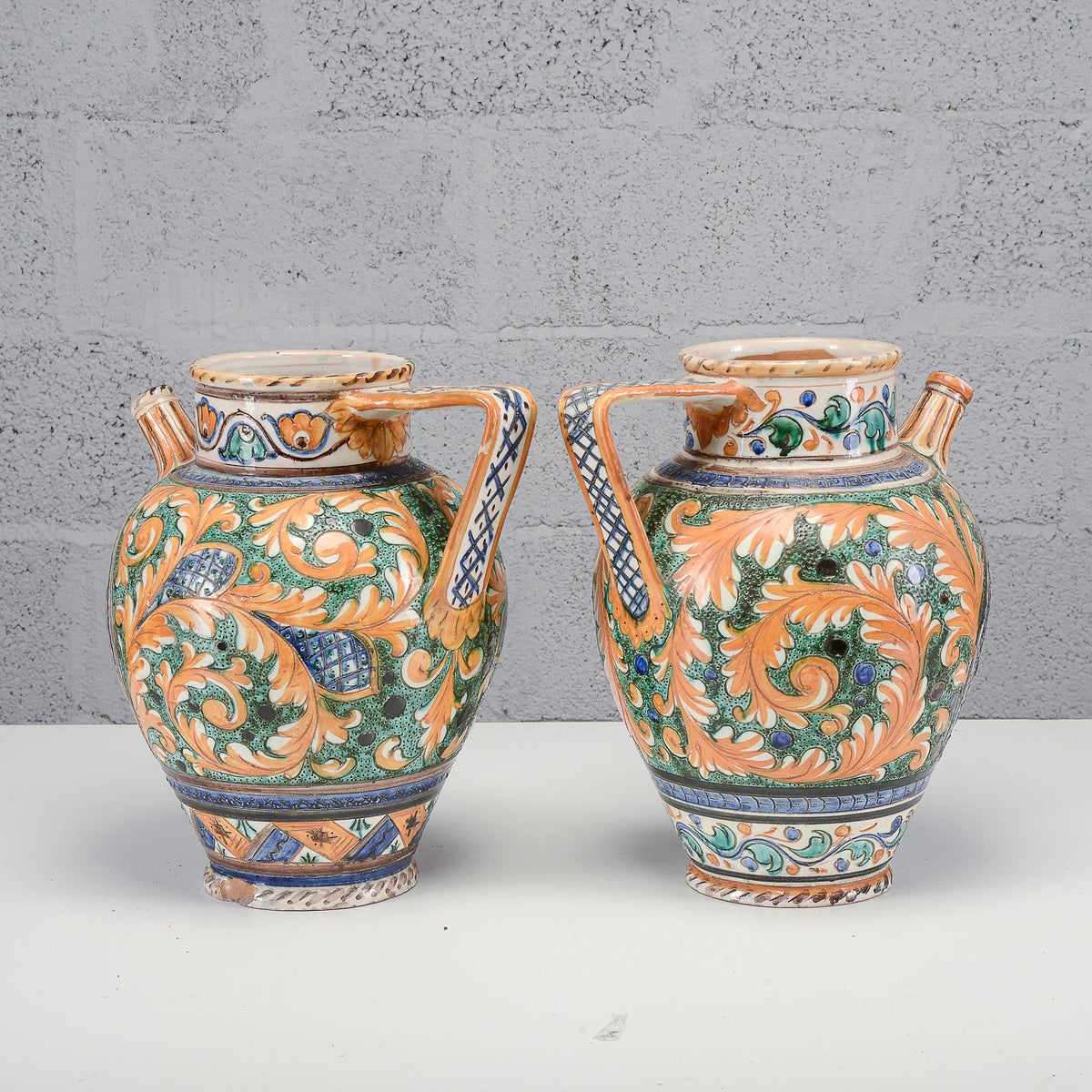 Set coppia vasi deruta meta del 900