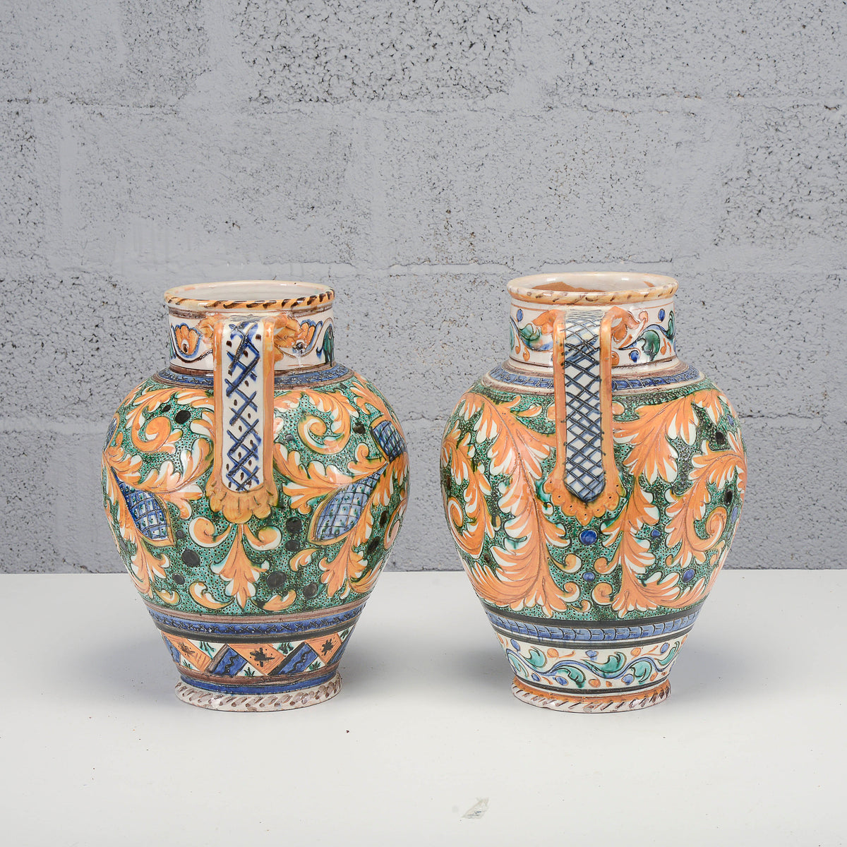 Set coppia vasi deruta meta del 900