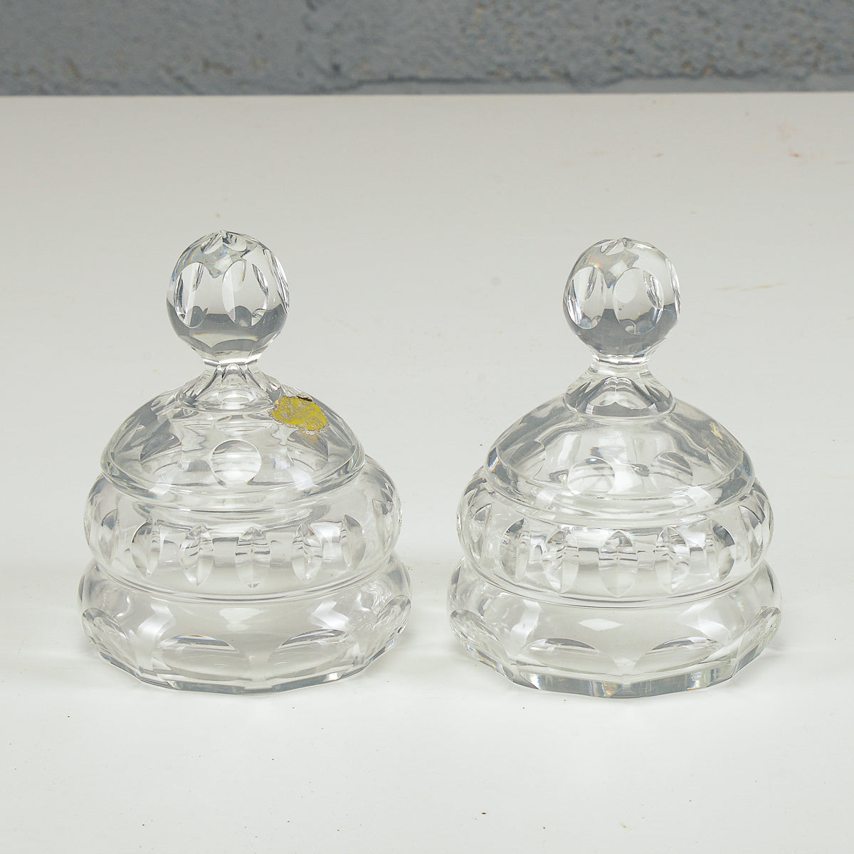 Set coppia ciotole boccette scatole in cristallo XX secolo