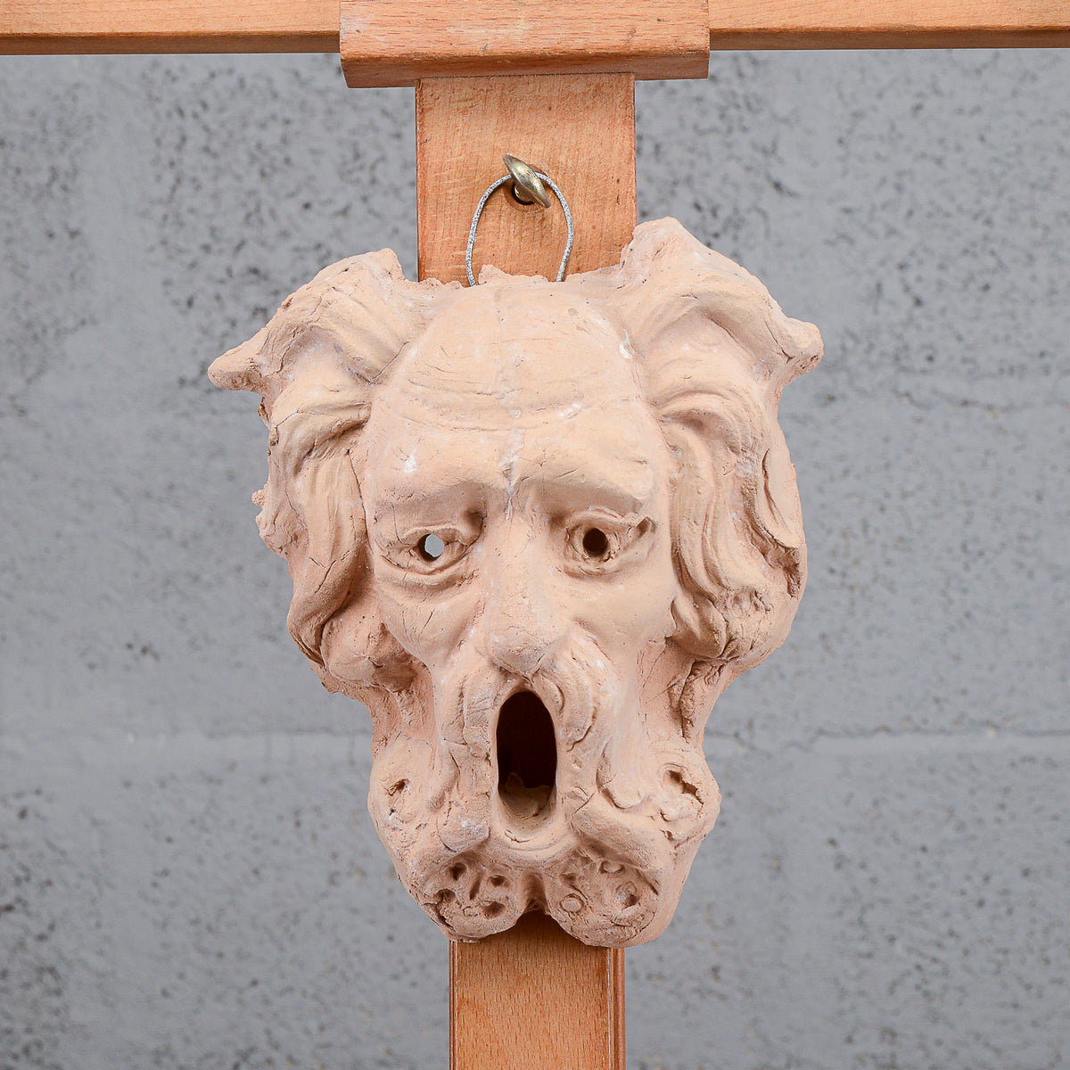 Maschera grottesca terracotta produzione artigianale XX secolo