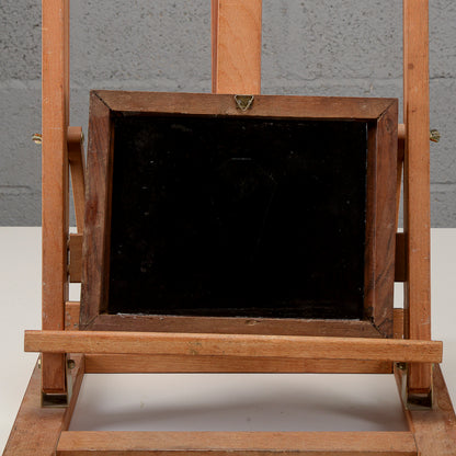 Quadro crocifisso con scritta slovena su lastra smaltata nera
